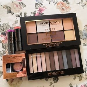 Makeup revolution contour/eyeshadow palette set